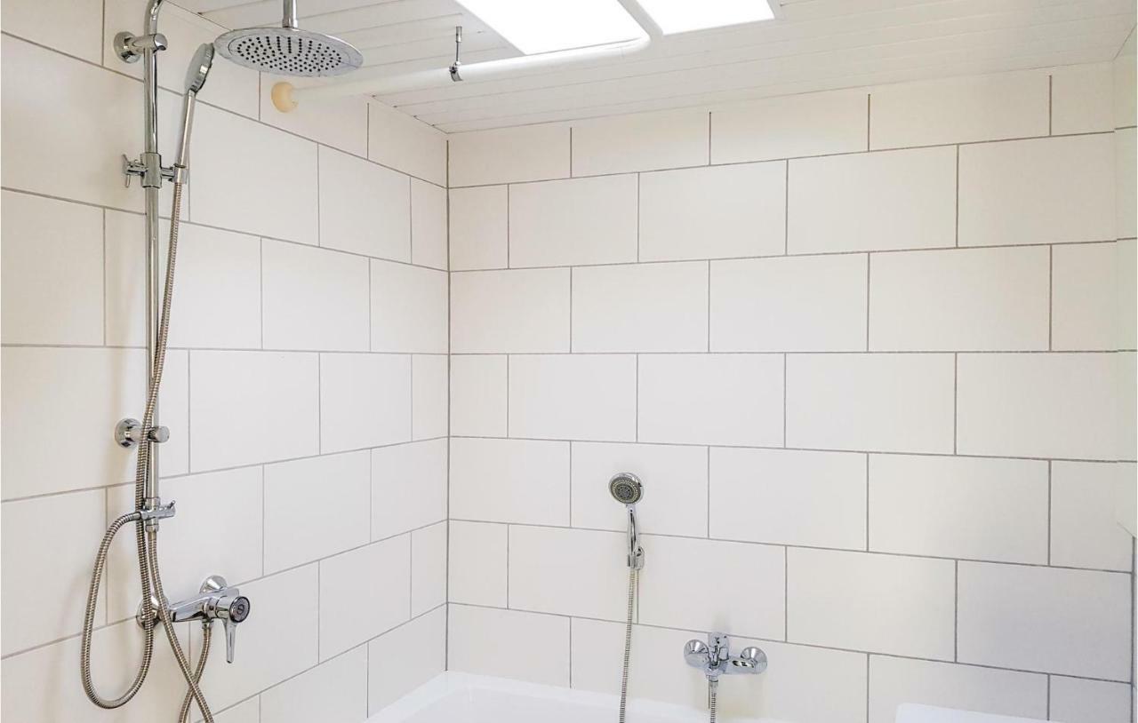Nice Apartment In Hippolytushoef With Wifi Exteriér fotografie